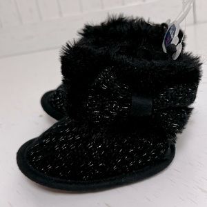 First Steps - black/silver - soft sole winter boots with faux fur - NWT